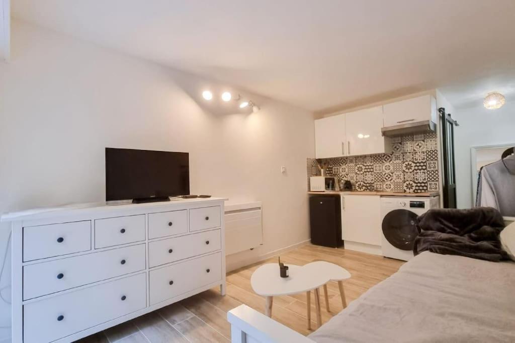 Studio Avec Garage 5Min Cannes Centre Екстериор снимка